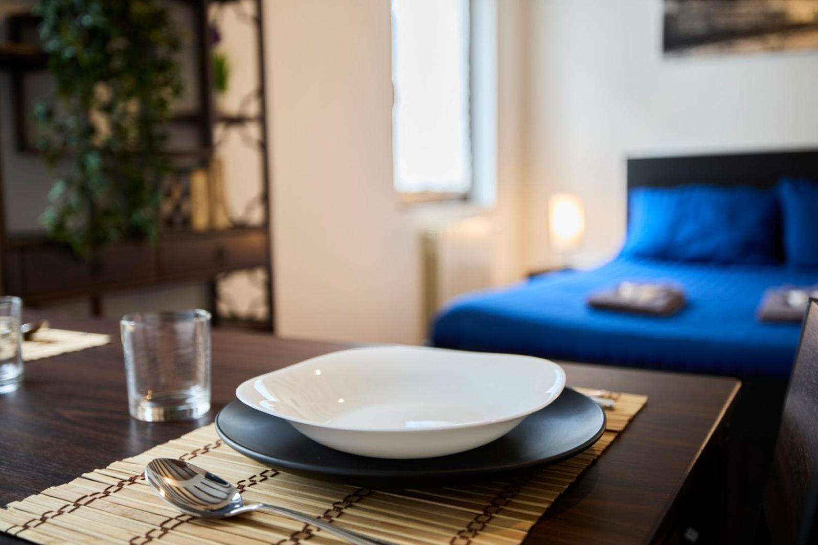 Il Lusso Della Semplicita Apartment Пиаченца Екстериор снимка